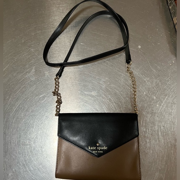 kate spade Handbags - Kate Soade envelope crossbody
